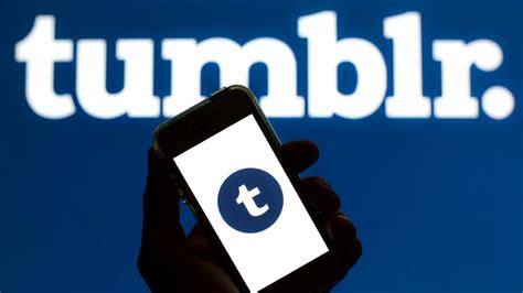 Tumblr allows nudity again, so bring on the female ...